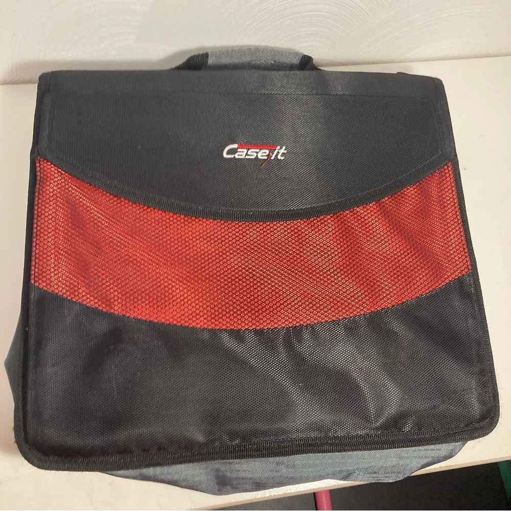 NWOT Red and Black "Trapper-Keeper" School Folder w/Two Pencil Pouch Inserts